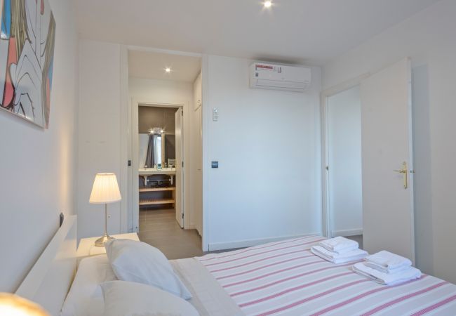 Apartment in Barcelona - COMTAL 52 apartment - Sant Antoni