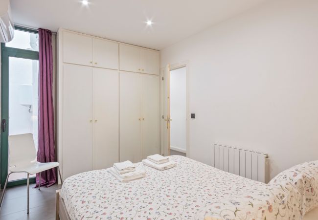 Ferienwohnung in Barcelona - COMTAL 43 apartment - Sant Antoni